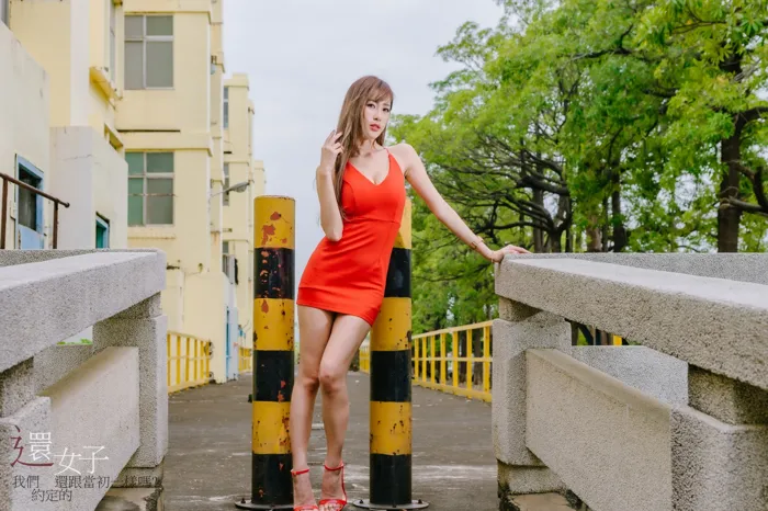 [Mzsock] NO.047 Abby red dress short skirt high heels beautiful legs outdoor shot street photography#[106P]-36